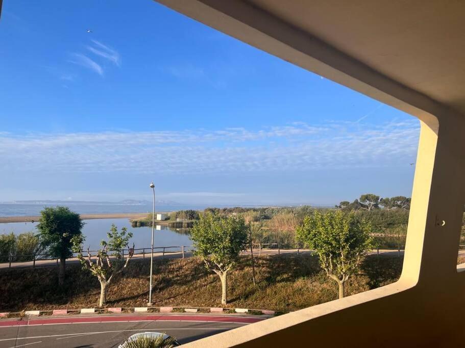 3Apartamento De Tres Habitaciones Empuriabrava Eksteriør billede